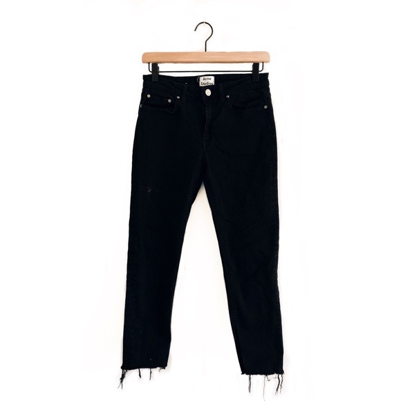 Acne Studios Denim - ACNE STUDIOS • skin 5 black raw hem cropped jeans